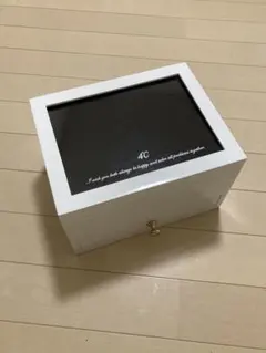 4℃ ジュエリーボックス アクセサリーケース ホワイト