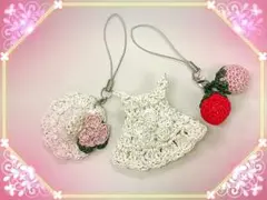 ハンドメイド⭐︎ミニチュア小物ストラップとブローチセット