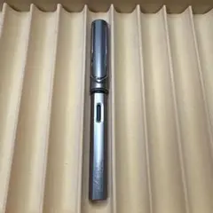 Item thumbnail for item bb4d73e8-e282-468d-adea-9f6448b928aa