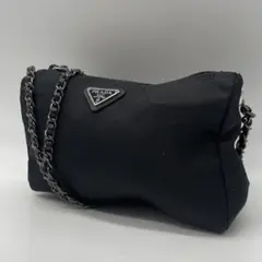 PRADA プラダ チェーン ショルダーバッグ カメラバッグ 三角プレート