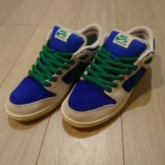 NIKE SB DUNK LOW PRO スニーカーのサムネイル