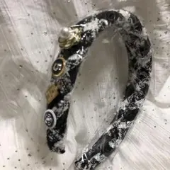 Item thumbnail for item 8ff13b52-4908-44c1-9a8e-28f25754361d