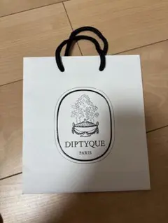 2026年最新】DIPTYQUE ショップ袋・ショッパーの人気アイテム - メルカリ