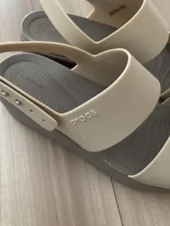 クロックス ストラップ付きサンダル