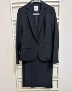 INDIVI ブラックスーツ 36　7号