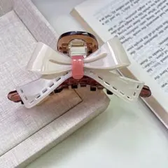 Item thumbnail for item 99d17776-d92c-4718-82ea-609838273435