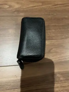 ブラックキーケース ゴールド金具