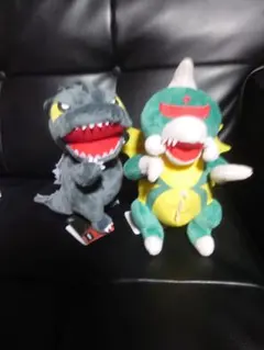 GODZILLA デフォルメぬいぐるみ8 全2種 コンプセット 新品 未使用