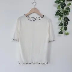 【ローリーズファーム】シアーメロートップス カットソー 半袖 フリル （F）白