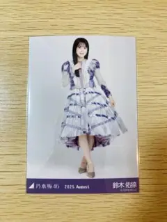 乃木坂46 鈴木佑捺 13thBDライブ衣装1 ヒキ 生写真 バラ