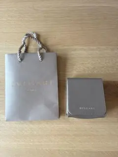 BVLGARI 時計ケース 紙袋付き 正規店 ノベルティ ブルガリのサムネイル