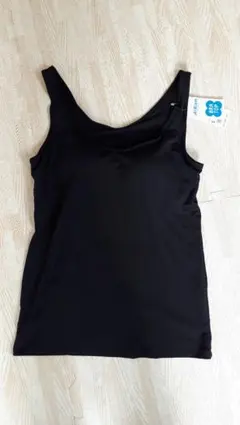 新品未使用　ユニクロ　エアリズム　ブラタンクトップ　Ｓサイズ