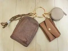 スマホショルダー ３連ポーチ付き ポケット多数 クロコ ベージュ ゴールド