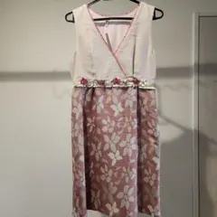 夏物セール　美品チェスティ　麻素材　膝丈ワンピース