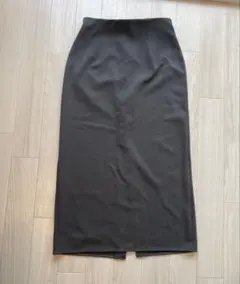 【UNIQLO】ストレートスカート スリット入り　サイズM