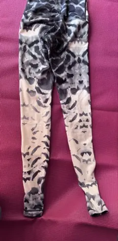lululemon 】カモフラジョガーパンツ　サイズ2 ❤美品 ルルレモン ジョガーパンツ М〜Lサイズ相当 迷彩 - メルカリ