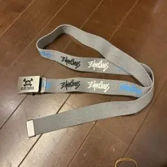 블루 크로스 가챠 벨트 그레이