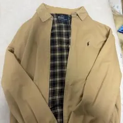 ベージュ ブルゾン