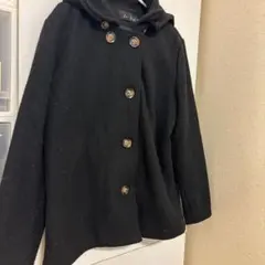 フード付き黒ダッフルコートピーコートブラック　冬