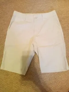 【新品未使用】タグ付き　ハーフパンツ　ショートパンツ