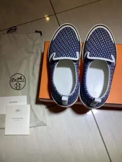 エルメス HERMES グリス スニーカー　３９サイズのサムネイル
