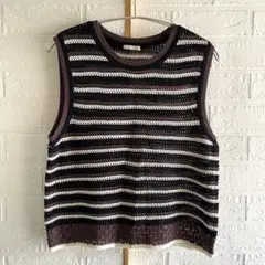 GU【M】クロシェ編みベスト／レイヤード✿ニットベスト✿ボーダー✿ナチュラル系