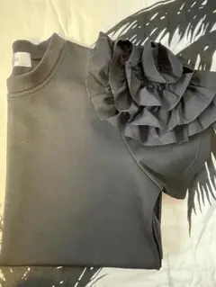 Myu フラワーローズスリーブカットソー　BLACK美品
