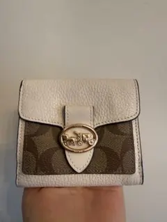 Coach 二つ折り財布 ホワイト/ブラウン
