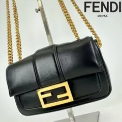 極美品 FENDI ミニバケット チェーンショルダーバッグ 黒 レザー