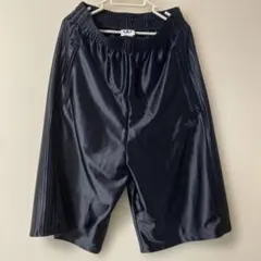 adidas 黒 ハーフパンツ サイドポケット付き