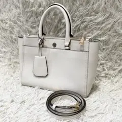 トリーバーチ ロビンソン スモール ダブルジップ ハンドバック　2way レザー