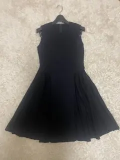 新品・未使用品・フォクシー・プリーツワンピース