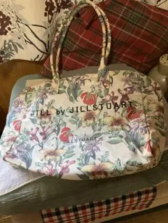 値下げ✳︎ JILL by JILLSTUART トートバッグ 花柄のサムネイル