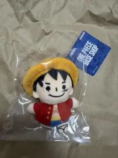 ワンピース 麦わらストア バンザイぬいぐるみキーホルダー ルフィ