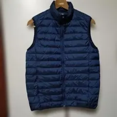 UNIQLO ウルトラライトダウン　ベスト　美品　収納袋付　ネイビー