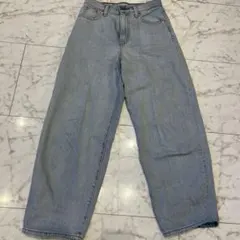 リーバイス　プレミアム　サイズ25