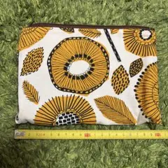 Item thumbnail for item a655d03e-ec0f-4642-a8d4-c7e92945883c