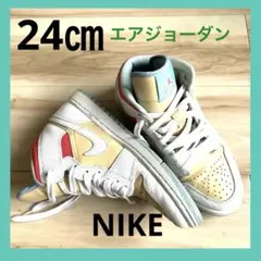 NIKEナイキエアジョーダン ハイカットスニーカー ベージュ/ホワイト オレンジ