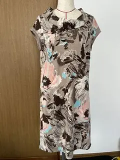 ブージュルード⭐︎花柄ワンピース