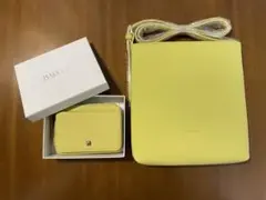 BARCOS 新品未使用　イエロー 二つ折り財布とバッグセット