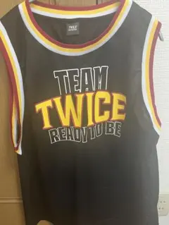 Item thumbnail for item ea50378e-0fff-4825-a0a2-d9c1212f138e