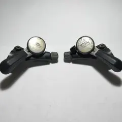 トヨタ セルシオ 30 31 後期 純正フロントキャリパー左右セット 中古品