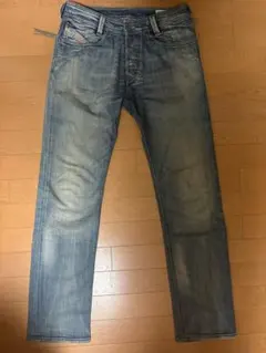 DIESEL デニムパンツ ジーンズ ダメージ加工 色落ち イタリア製 32 