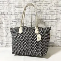 半額以下!未使用新品⭐定価35,200円ドレステリアオーバーラップ
