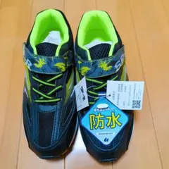 新品未使用 防水 黒 ネオンイエロー スニーカー 22.5cm