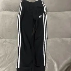 adidas ラインパンツ