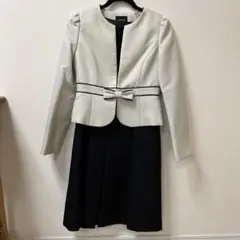 【値下げしました】これからのイベントに！2点セット　フォーマルスーツ/ワンピース