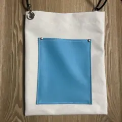 スマホショルダー　ハンドメイド　スカイ