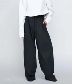 AEWEN MATOPH ギャザー パンツ 黒 38のサムネイル