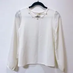 HEALTHY KAREN ホワイト 長袖ブラウス　Mのサムネイル